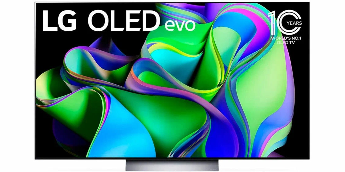 Що краще – OLED або QLED – для перегляду фільмів у темній кімнаті