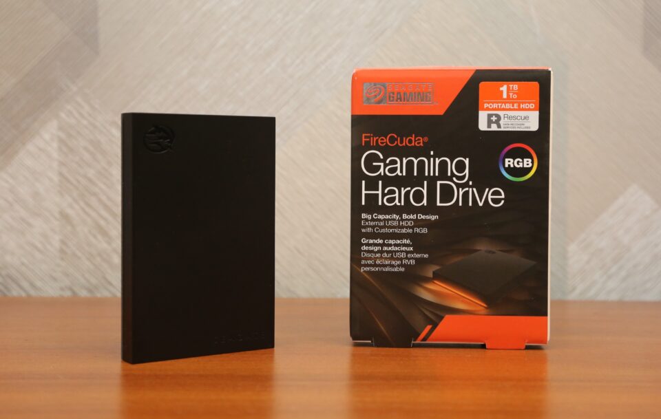 Огляд зовнішнього геймерського диска Seagate FireCuda Gaming Hard Drive